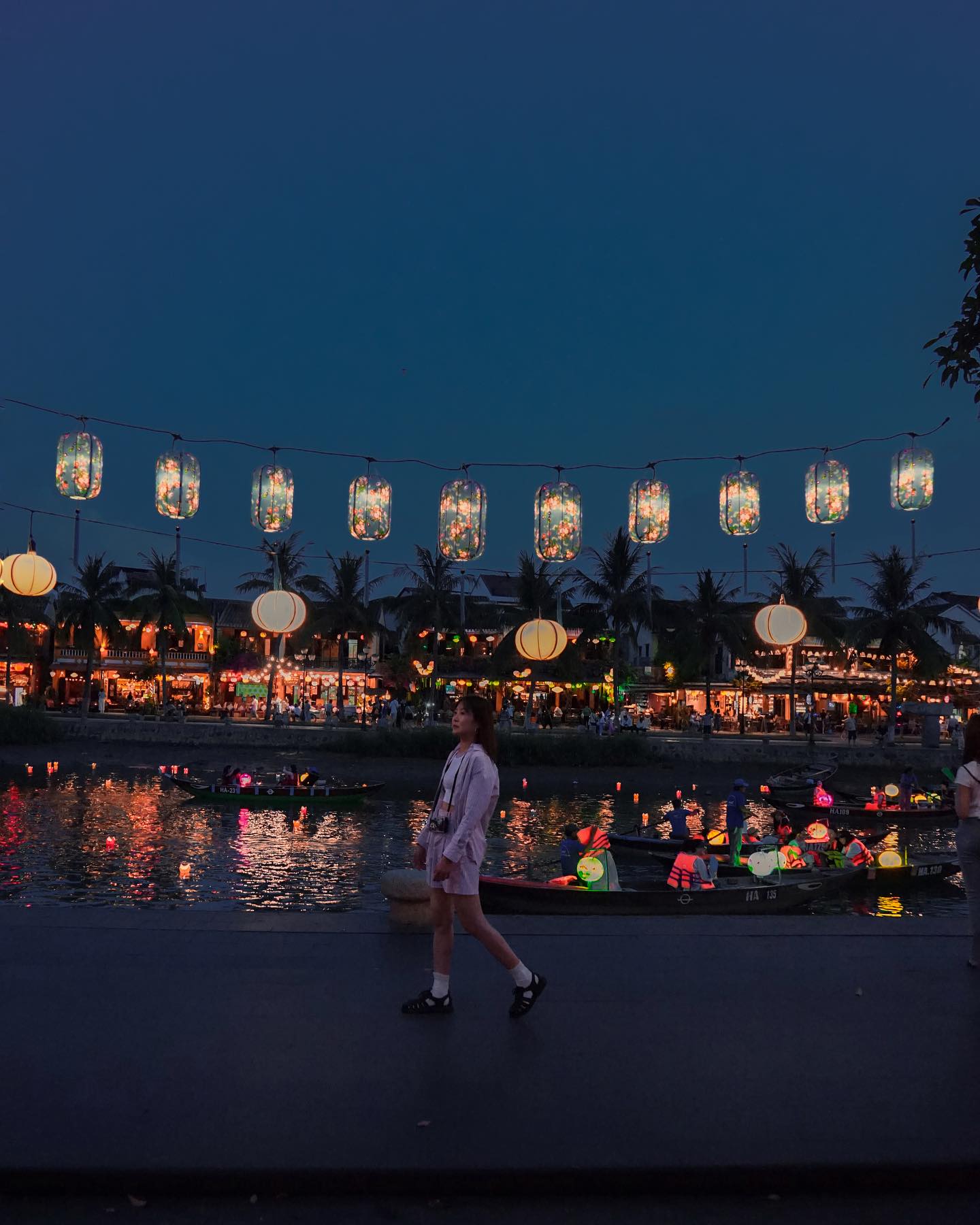 solo travel hoi an ancient town